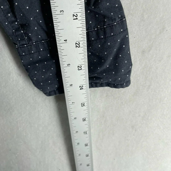 J.Crew Button-Up Shirt Men's Sz M Gray Polka Dot Collared High-Low Hem - Picture 5 of 11